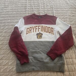 NWOT Gryffindor Crest Sweatshirt - Burgundy, White, and Gray
